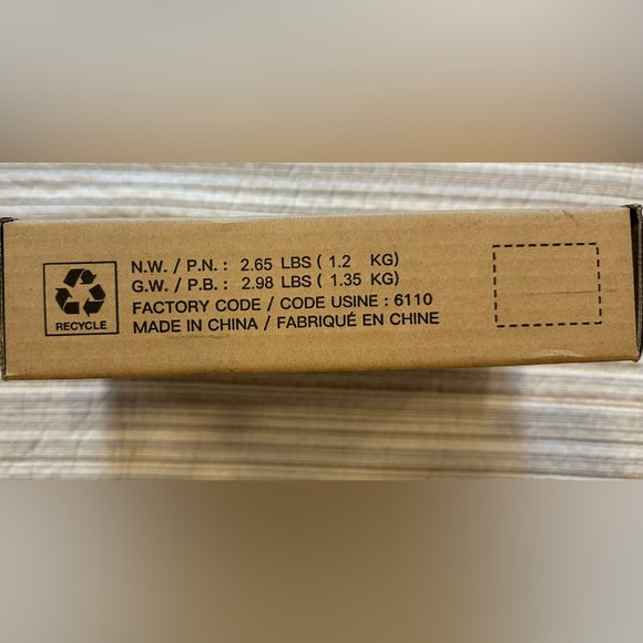 Pipishell Full-Motion TV Wall Mount – Heavy-Duty & Versatile! - Picture 2 of 6